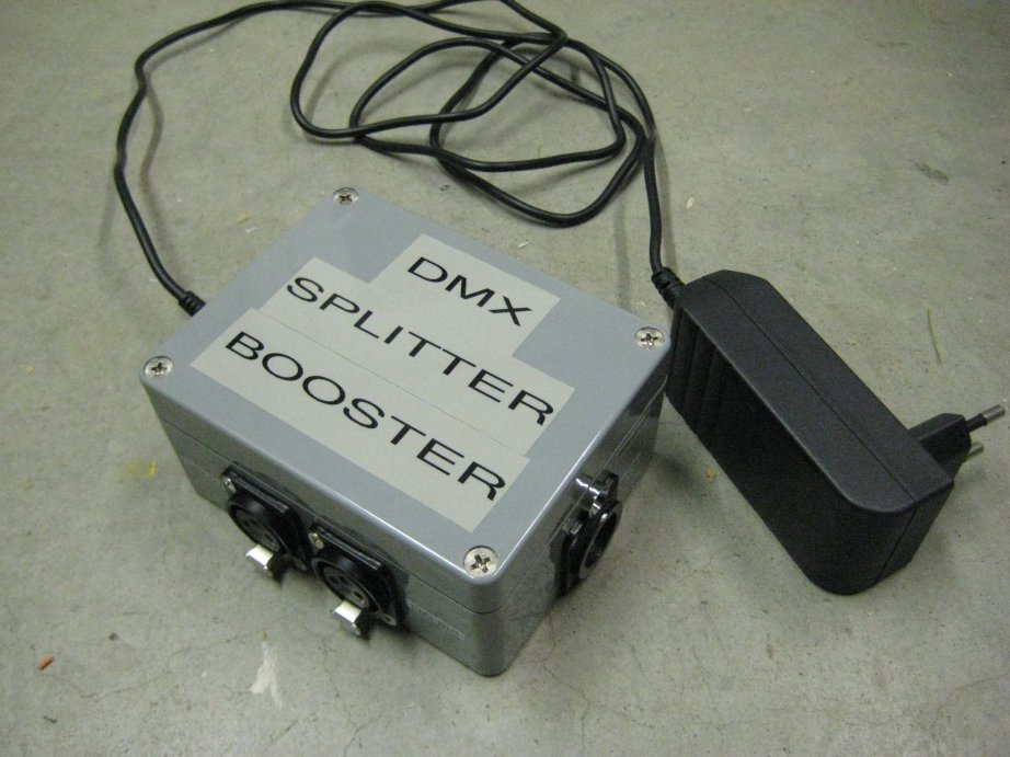 Dmx-splitter1.JPG